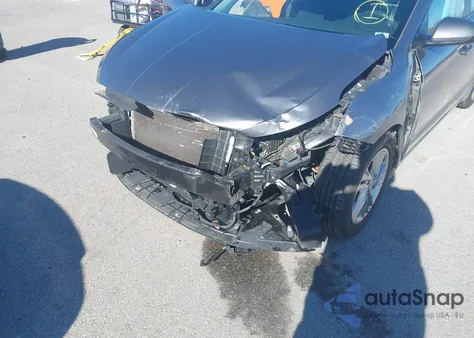 2019 Hyundai Elantra Sel z USA, uszkodzony, nr VIN 5NPD84LF3KH426224